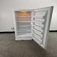 Fisher Scientific Isotemp Lab Freezer image 2